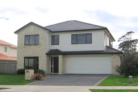 Photo of property in 30 Coachman Drive, Flat Bush, Auckland, 2016