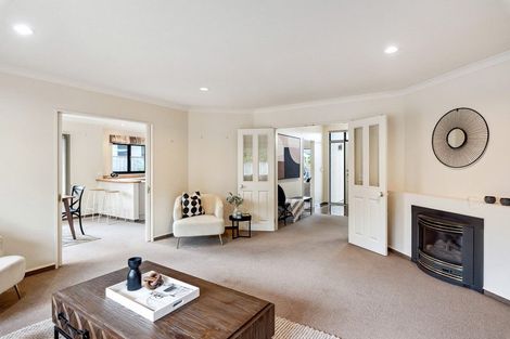 Photo of property in 26 Quadrant Heights, Paraparaumu, 5032