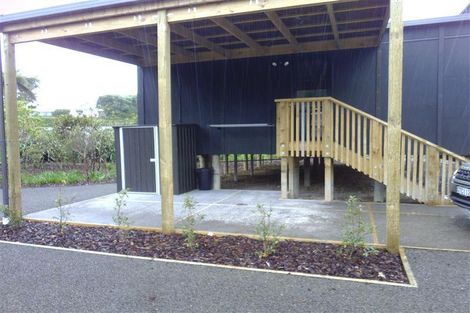 Photo of property in 9a-e Moulton Street, Moturoa, New Plymouth, 4310