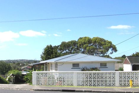 Photo of property in 211 Rangatira Road, Beach Haven, Auckland, 0626