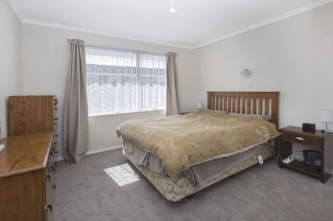Photo of property in 1/290 Avonhead Road, Avonhead, Christchurch, 8042