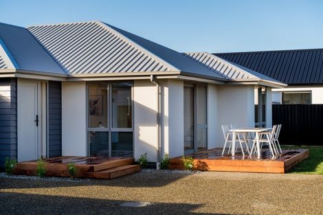 Photo of property in 8a Thames Street, Mosgiel, 9024