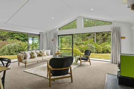 Photo of property in 55 Stewart Glen, Acacia Bay, Taupo, 3385