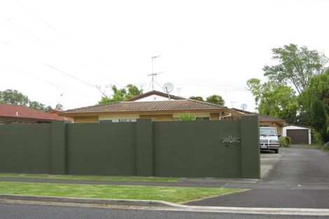 Photo of property in 2/11 Berwyn Avenue, Takanini, 2112