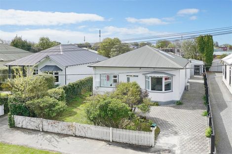 Photo of property in 46 Woodville Street, Edgeware, Christchurch, 8013