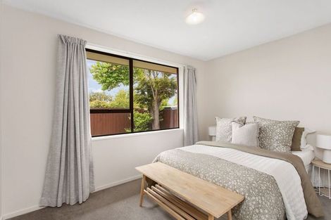 Photo of property in 1/39 Solomon Avenue, Redwood, Christchurch, 8051