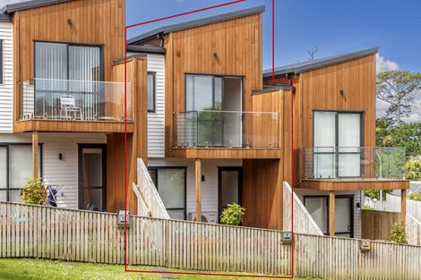 Photo of property in 51b Glendene Avenue, Glendene, Auckland, 0602