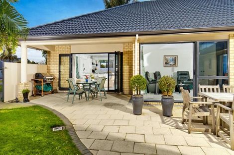 Photo of property in 50 Rame Road, Greenhithe, Auckland, 0632