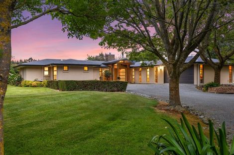 Photo of property in 900 Loburn Whiterock Road, Loburn, Rangiora, 7472