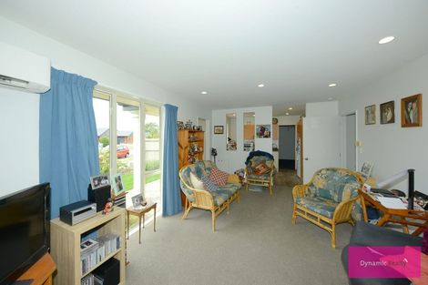 Photo of property in 70 Vivian Street, Burwood, Christchurch, 8083