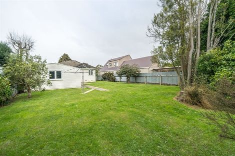 Photo of property in 12 Centennial Drive, Hokowhitu, Palmerston North, 4410