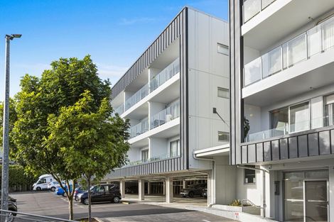 Photo of property in 117/17 Link Crescent, Stanmore Bay, Whangaparaoa, 0932