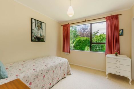 Photo of property in 9 Awanui Drive, Waikanae, 5036