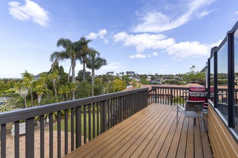 Photo of property in 54 Marina View Drive, West Harbour, Auckland, 0618