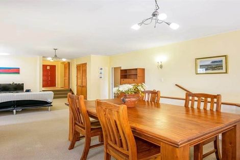 Photo of property in 44 Rhinevale Close, Henderson, Auckland, 0612