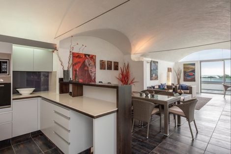 Photo of property in Solemer Beach House, 80 Paetawa Road, Peka Peka, Waikanae, 5391