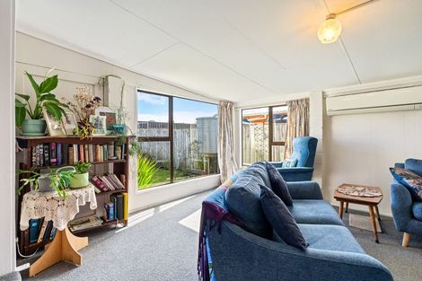 Photo of property in 76 Park Avenue, Waitarere Beach, Levin, 5510