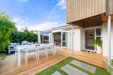 Photo of property in 26 Margaret Place, Milford, Auckland, 0620