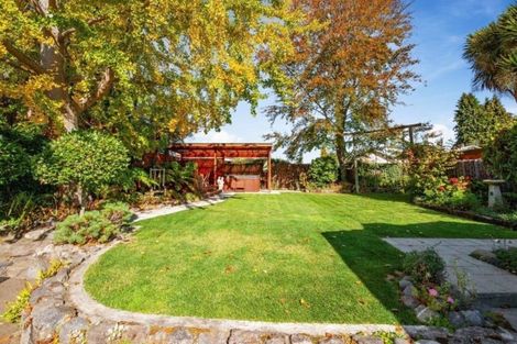 Photo of property in 19 Oregon Drive, Rainbow Point, Taupo, 3330