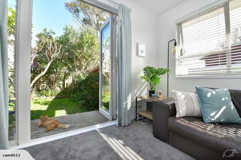 Photo of property in 6/7 Willerton Avenue, New Lynn, Auckland, 0600