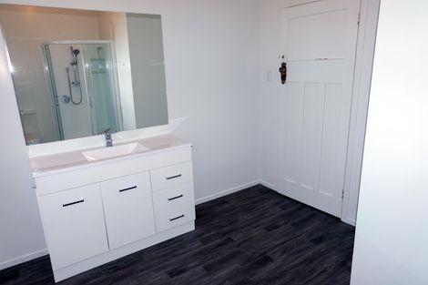 Photo of property in 18 Caledonian Road, Oamaru North, Oamaru, 9400