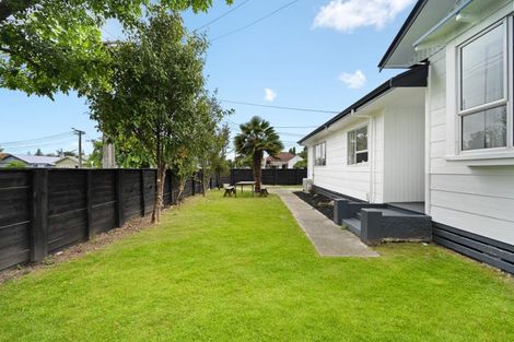 Photo of property in 64 Cook Street, Hamilton East, Hamilton, 3216