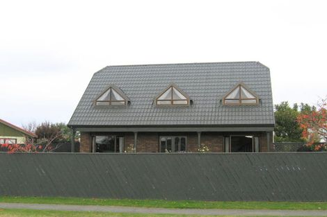 Photo of property in 33 Ryan Crescent, Greenmeadows, Napier, 4112