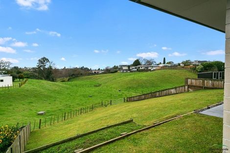 Photo of property in 32 Cambridge Street, Putaruru, 3411