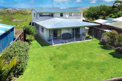 Photo of property in 16 Coates Street, Westport, 7825