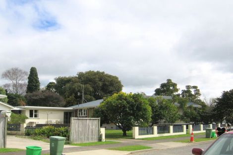 Photo of property in 6 Karaka Road, Otumoetai, Tauranga, 3110