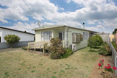 Photo of property in 20 Whyte Street, Foxton, 4814