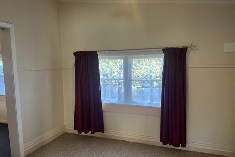 Photo of property in 2 Jervois Terrace, Ohau, Levin, 5570