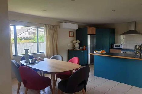 Photo of property in 14 Clavoy Place, East Tamaki, Auckland, 2016