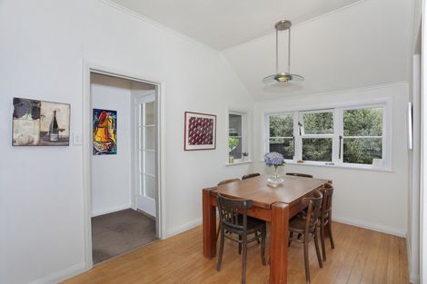 Photo of property in 31 Ihle Street, Terrace End, Palmerston North, 4410