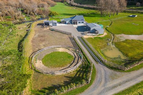 Photo of property in 10 Station Road, Mauriceville, Masterton, 5882