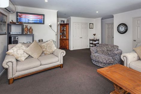 Photo of property in 2 Cobham Lane, Whitianga, 3510