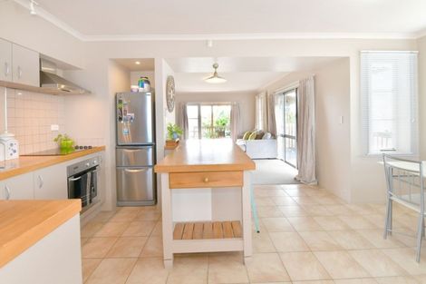 Photo of property in 186 Hibiscus Coast Highway, Red Beach, 0932