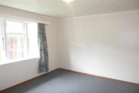 Photo of property in 8a Bella Grove, Naenae, Lower Hutt, 5011