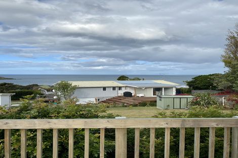 Photo of property in 46 Cumberland Street, Leigh, 0985