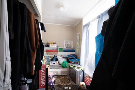 Photo of property in 90 Victoria Avenue, Palmerston North, 4410