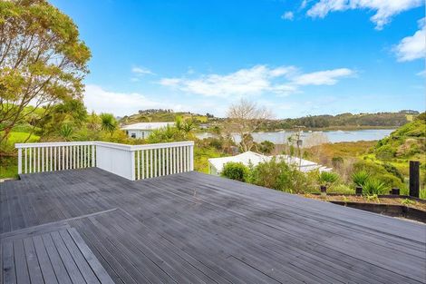 Photo of property in 1121 Whakapirau Road, Whakapirau, 0583