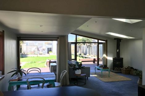 Photo of property in 131 Apu Crescent, Lyall Bay, Wellington, 6022