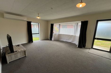 Photo of property in 3 Cambridge Avenue, Ashhurst, 4810