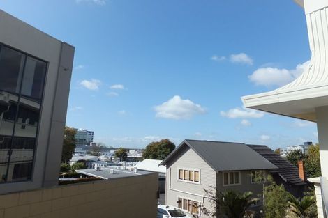 Photo of property in 2/6 Hill Road, Papatoetoe, Auckland, 2025