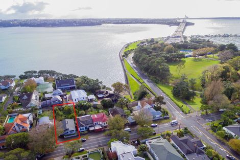 Photo of property in 45 Sarsfield Street, Herne Bay, Auckland, 1011