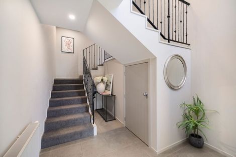 Photo of property in 6a Lancewood Lane, Queenstown, 9300