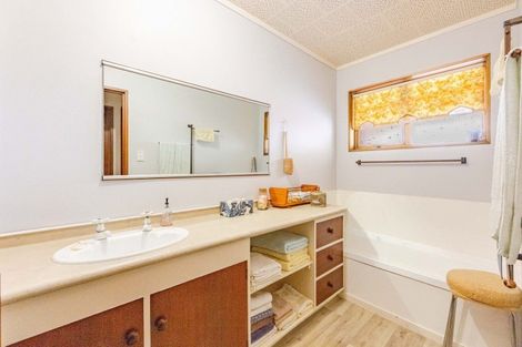 Photo of property in 87 Porangahau Road, Waipukurau, 4200