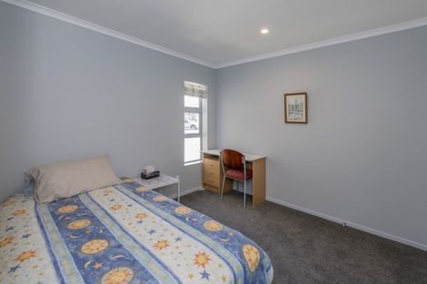 Photo of property in 12 Awahou Place, Foxton, 4814