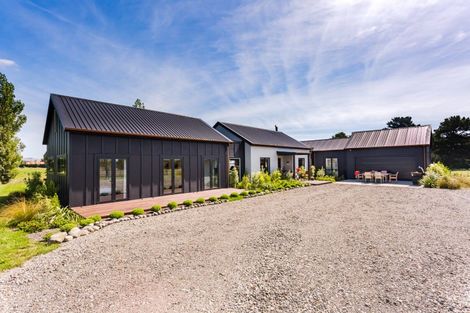 Photo of property in 146 White Rock Road, Martinborough, 5781