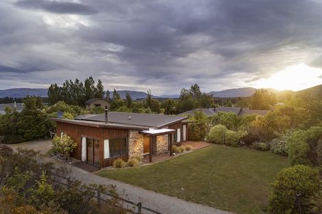 Photo of property in 78 Nichol Street, Lake Hawea, 9382